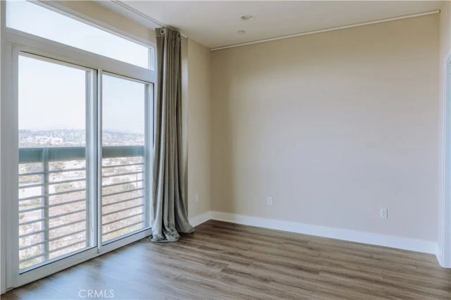 2753 Waverly Drive 1103, Los Angeles, CA 90039