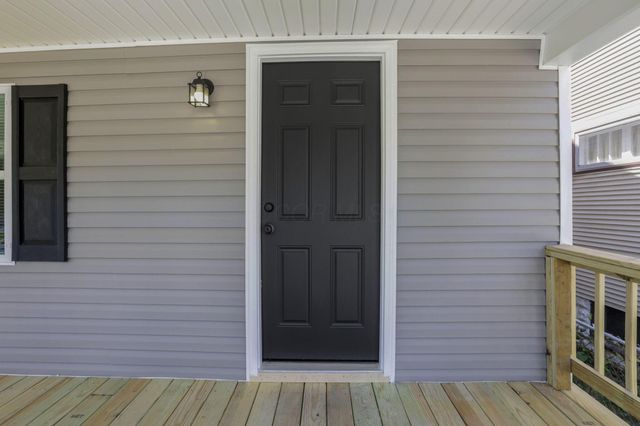 95 S Eureka Avenue, Columbus, OH 43204