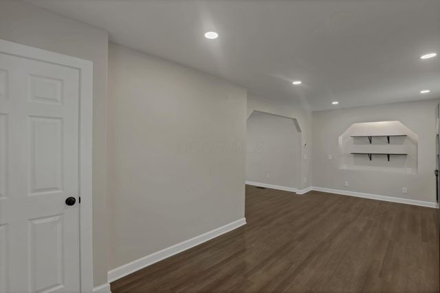 95 S Eureka Avenue, Columbus, OH 43204