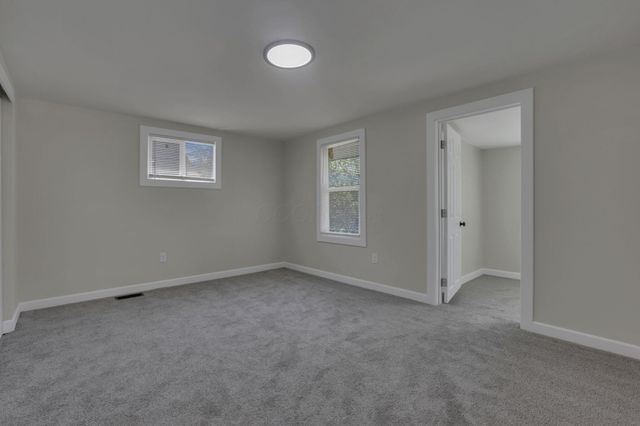 95 S Eureka Avenue, Columbus, OH 43204