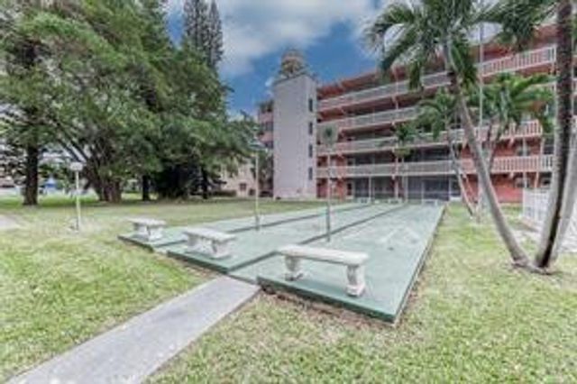 200 NE 12th Avenue 6A, Hallandale Beach, FL 33009