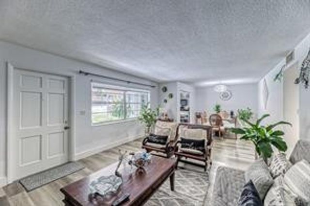 200 NE 12th Avenue 6A, Hallandale Beach, FL 33009