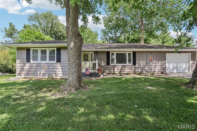 6607 Wenzel Road, Alton, IL 62002