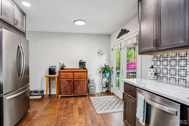 6607 Wenzel Road, Alton, IL 62002