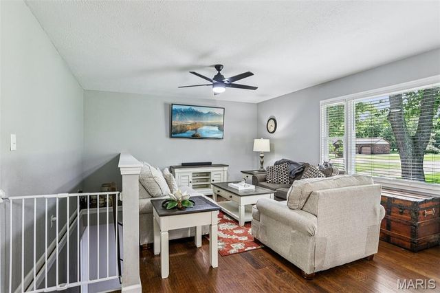 6607 Wenzel Road, Alton, IL 62002