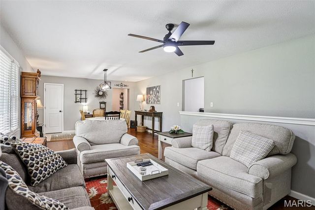6607 Wenzel Road, Alton, IL 62002