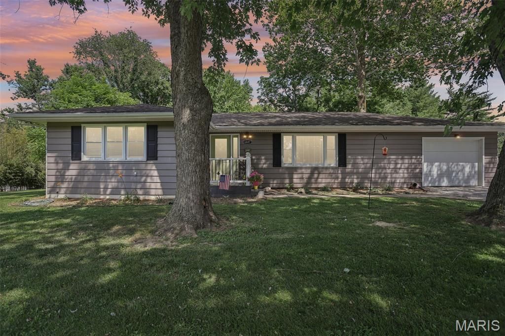 6607 Wenzel Road, Alton, IL 62002