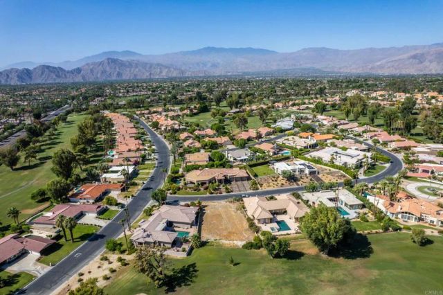 75900 McLachlin, Palm Desert, CA 92211