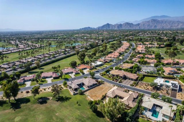 75900 McLachlin, Palm Desert, CA 92211