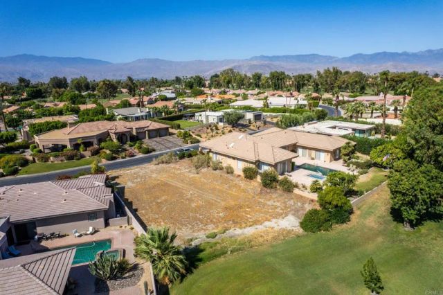 75900 McLachlin, Palm Desert, CA 92211