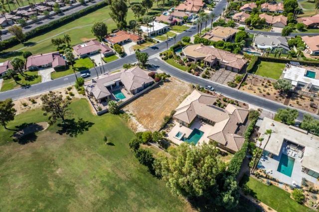 75900 McLachlin, Palm Desert, CA 92211