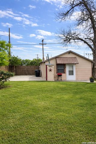 810 Haggin St., San Antonio, TX 78210