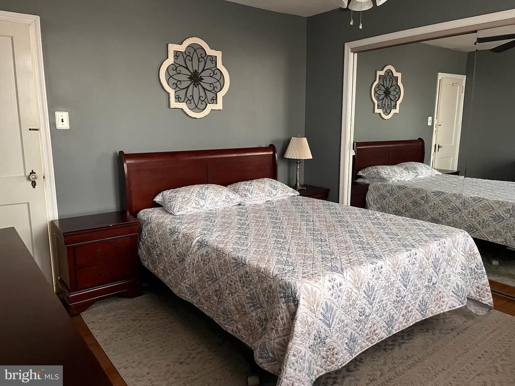 Image 15 of property listing at 3312 OAKMONT ST, Philadelphia, PA 19136