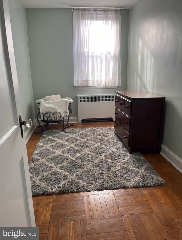 Image 19 of property listing at 3312 OAKMONT ST, Philadelphia, PA 19136