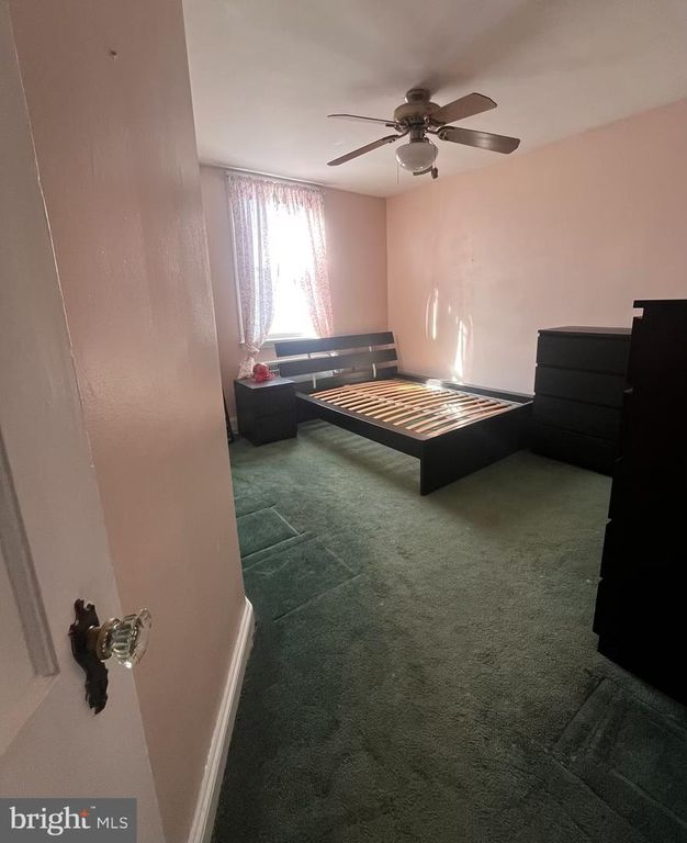 Image 21 of property listing at 3312 OAKMONT ST, Philadelphia, PA 19136