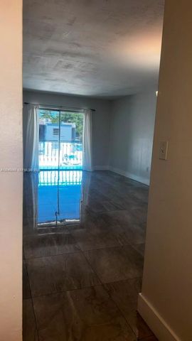 145 SW 30th Ct 209B, Miami, FL 33135