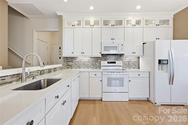9510 Kestral Ridge Drive, Charlotte, NC 28269