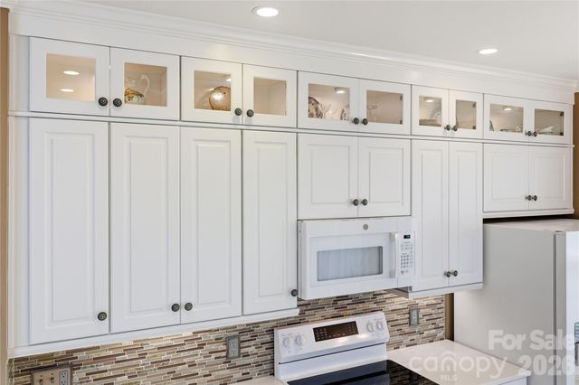 9510 Kestral Ridge Drive, Charlotte, NC 28269