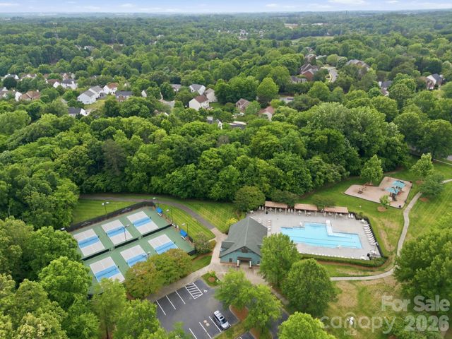 9510 Kestral Ridge Drive, Charlotte, NC 28269