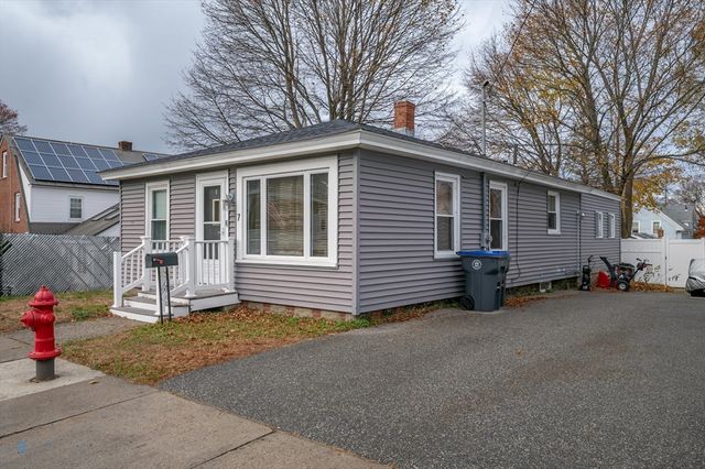 7 Field Ave, Methuen, MA 01844