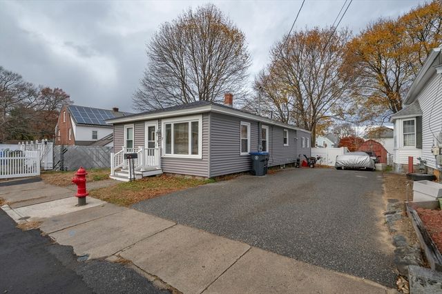 7 Field Ave, Methuen, MA 01844
