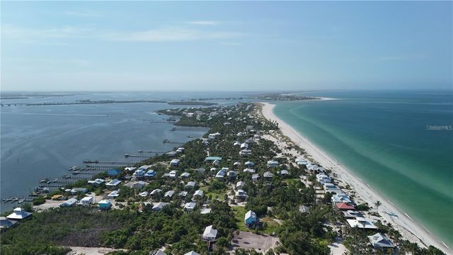 8480 LITTLE GASPARILLA ISLAND, Placida, FL 33946