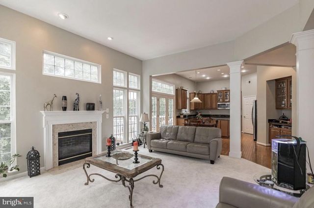 7011 STONE INLET DR, Fort Belvoir, VA 22060