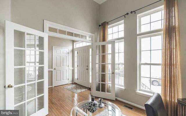 7011 STONE INLET DR, Fort Belvoir, VA 22060