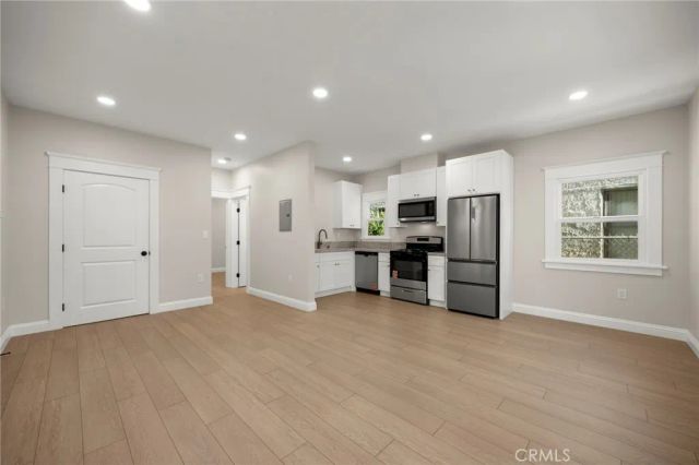 1822 E 2nd 6, Long Beach, CA 90802