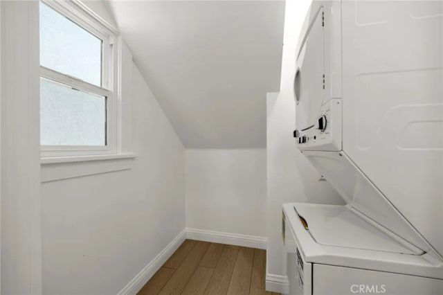 1822 E 2nd 6, Long Beach, CA 90802