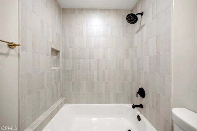 1822 E 2nd 6, Long Beach, CA 90802