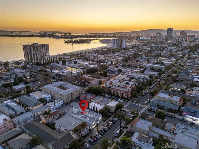 1822 E 2nd 6, Long Beach, CA 90802