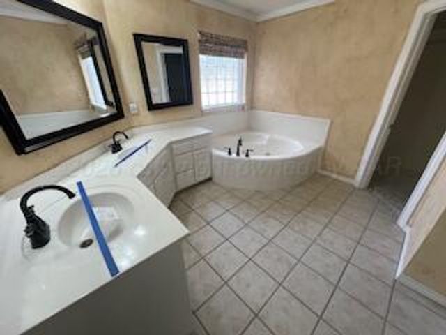 5 MUIRFIELD Lane, Amarillo, TX 79124