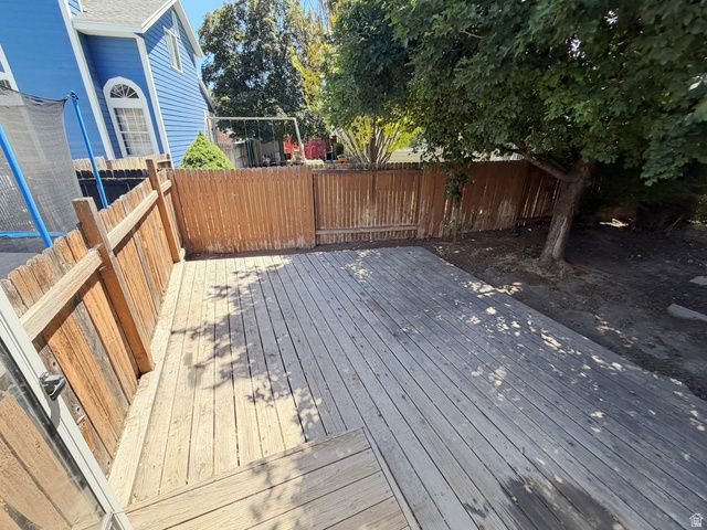 3043 W GREEN ACRE DR, West Jordan, UT 84088