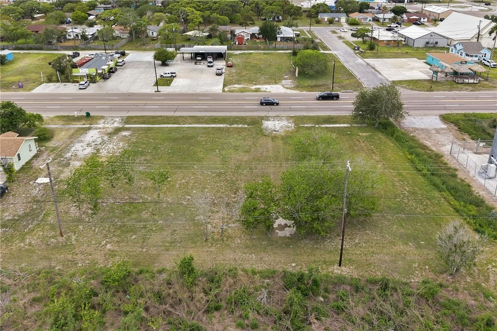351 N Commercial St, Aransas Pass, TX 78336 — photo 5