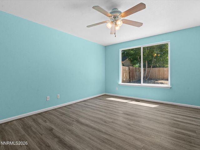 158 Rosecrest Drive, Fernley, NV 89408
