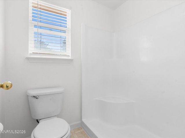 158 Rosecrest Drive, Fernley, NV 89408