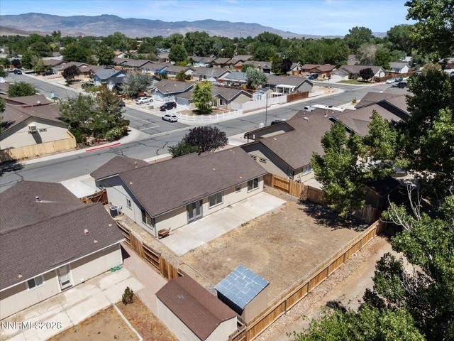 158 Rosecrest Drive, Fernley, NV 89408