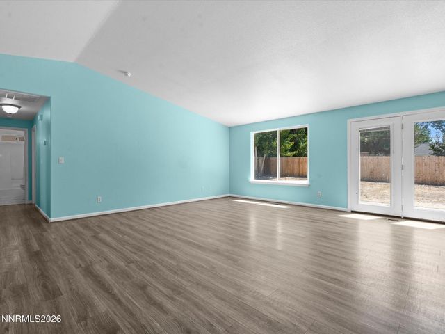 158 Rosecrest Drive, Fernley, NV 89408