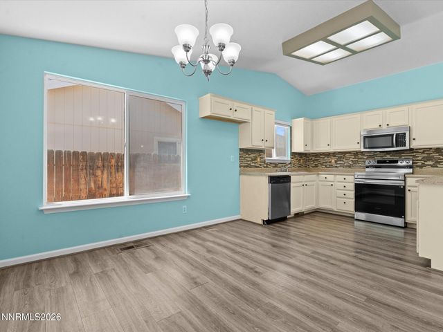 158 Rosecrest Drive, Fernley, NV 89408