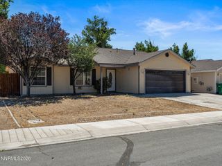 158 Rosecrest Drive, Fernley, NV 89408