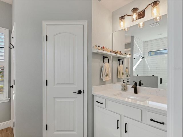 10461 EUSTON AVENUE, Englewood, FL 34224