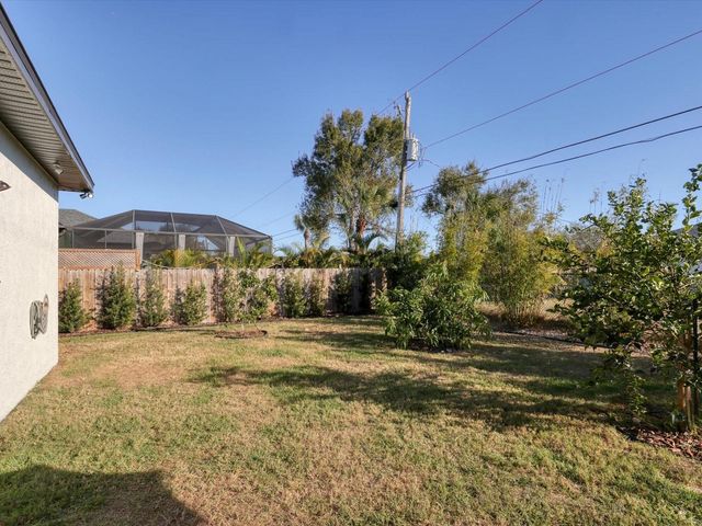 10461 EUSTON AVENUE, Englewood, FL 34224