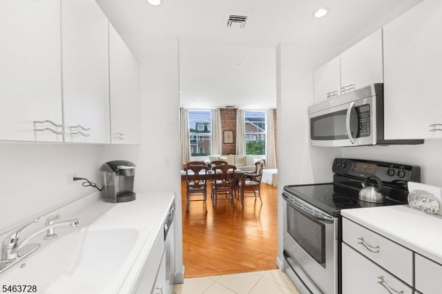 220 Main St 203, Little Falls Twp., NJ 07424