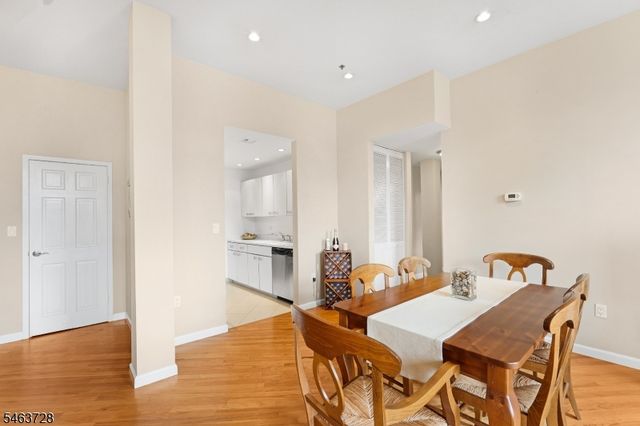 220 Main St 203, Little Falls Twp., NJ 07424
