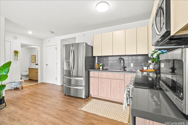 1631 Kapiolani Boulevard 3603, Honolulu, HI 96814