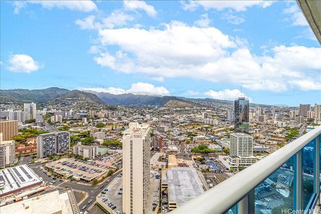 1631 Kapiolani Boulevard 3603, Honolulu, HI 96814