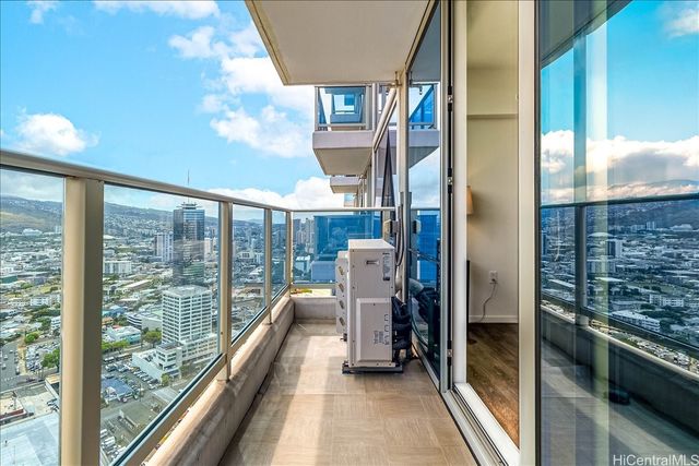 1631 Kapiolani Boulevard 3603, Honolulu, HI 96814