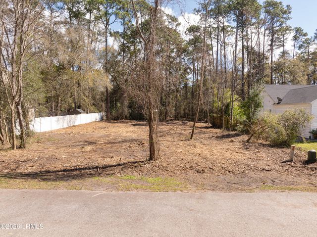 7 St James Circle, Beaufort, SC 29907