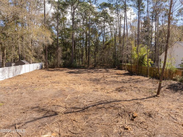 7 St James Circle, Beaufort, SC 29907